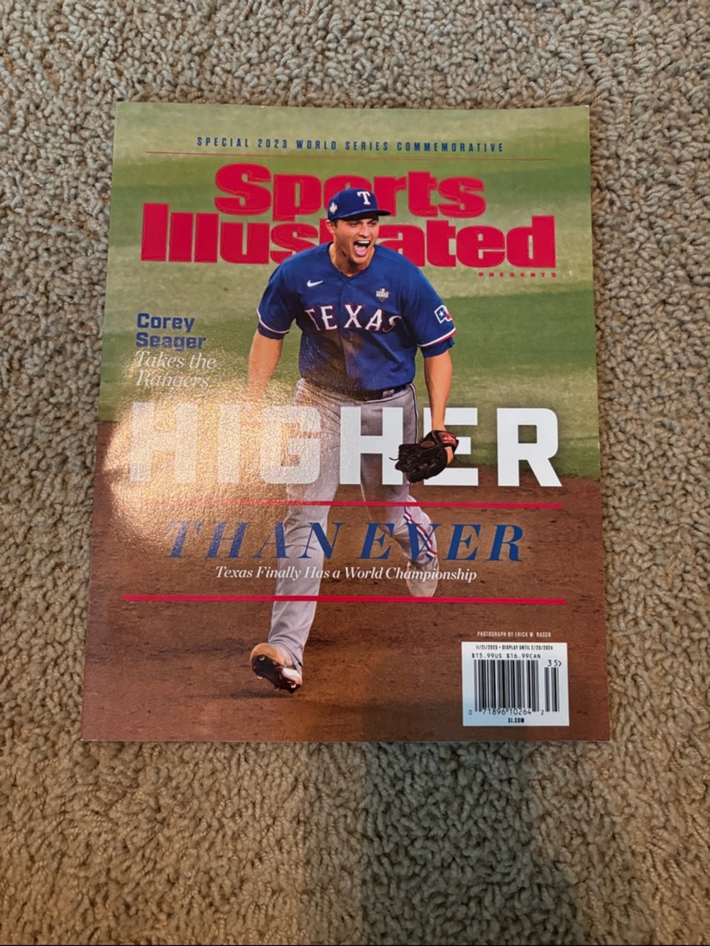 Sports Illustrated Special 2023 World Series Commemorative - Blue/Red Cover